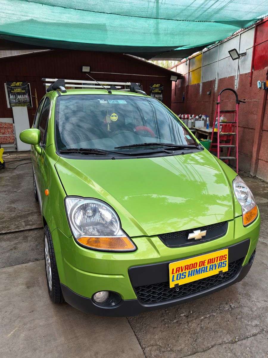 Chevrolet Spark verde listo para entregar